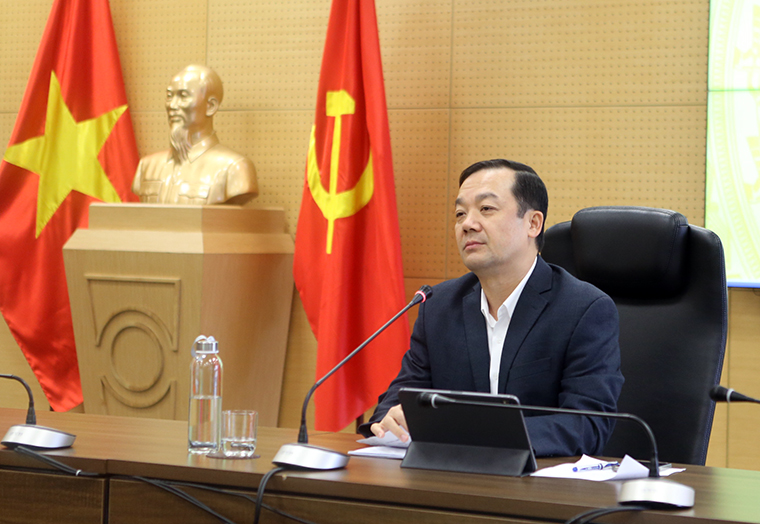 Thứ trưởng Bộ Thông tin và Truyền thông Phạm Đức Long phát biểu tại Hội thảo