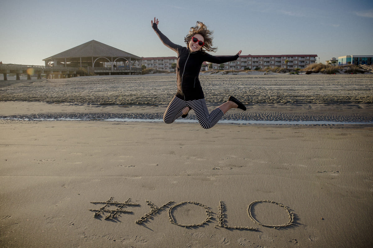 Quan điểm sống yolo giúp các bạn trẻ biết trân trọng cuộc sống và những người xung quanh hơn