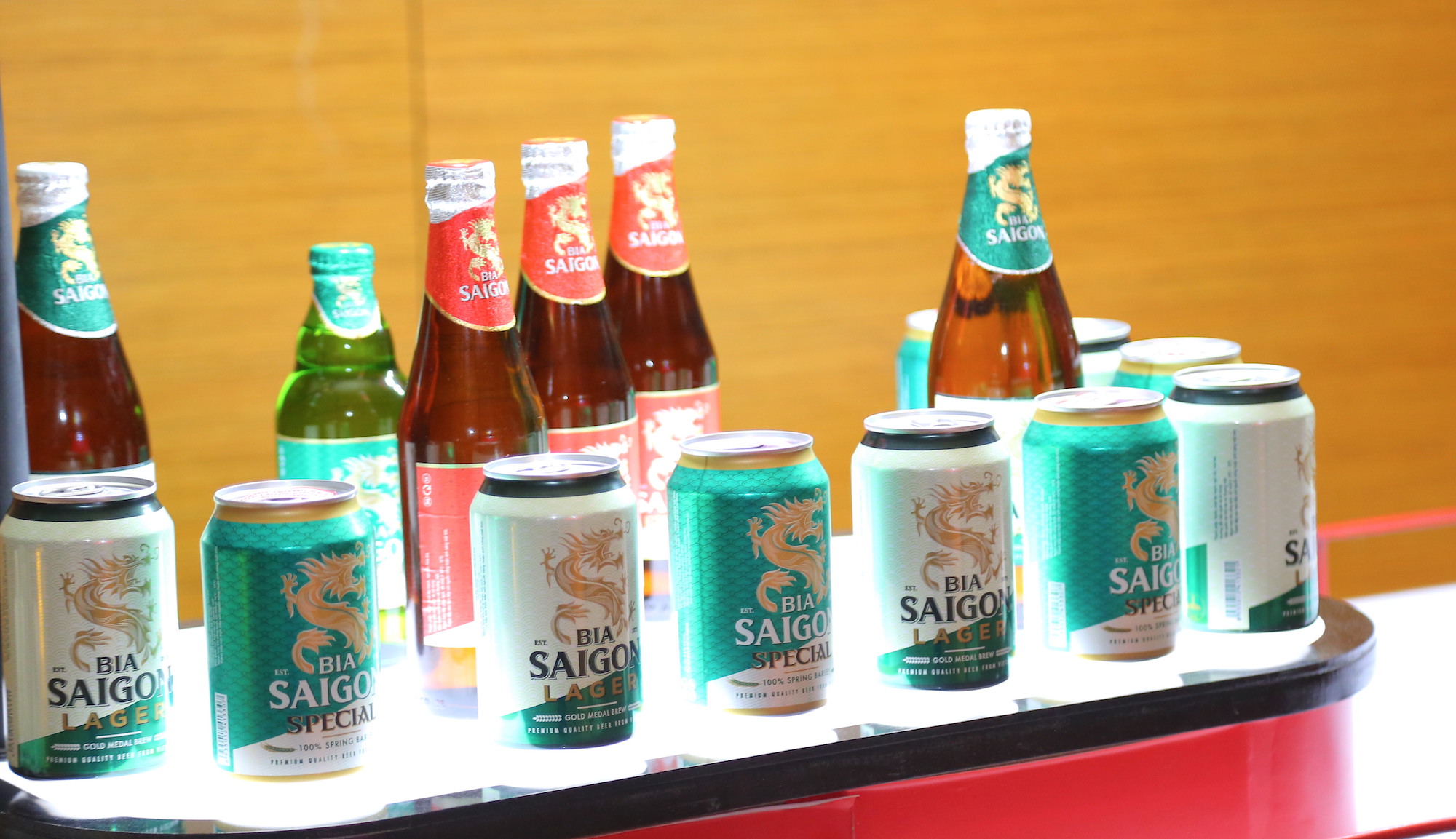 Bia Sài Gòn - miền Tây với tình hình kinh doanh giảm mạnh so với cùng kỳ năm ngoái do mức tiêu thụ của thị trường giảm
