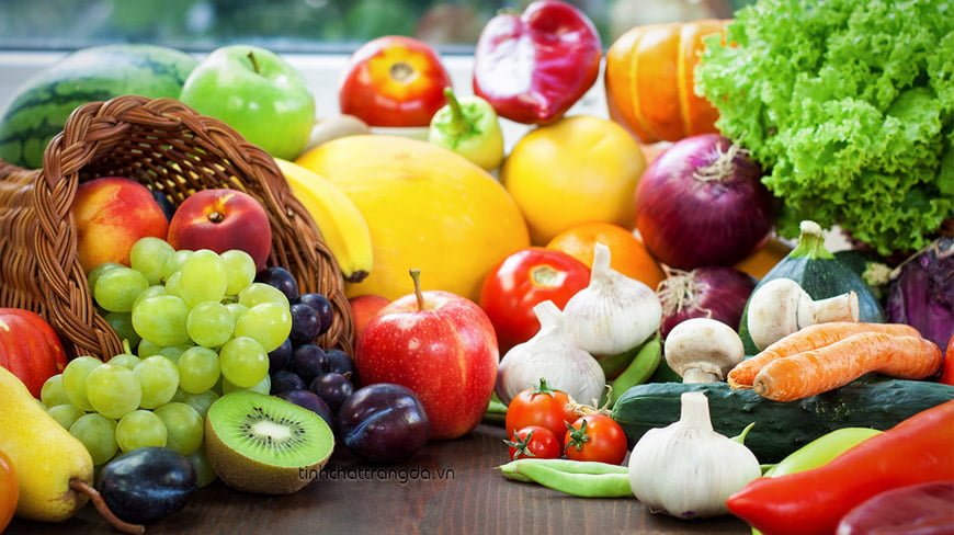 Rau củ quả và trái cây tươi bổ sung nhiều dưỡng chất cần thiết cho cơ thể