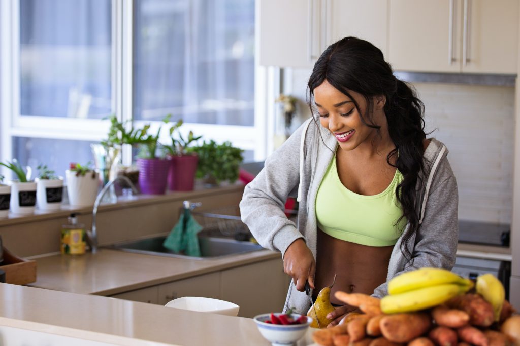Hãy học cách ăn uống lành mạnh, tập thể thao nhiều hơn để có một healthy lifestyle